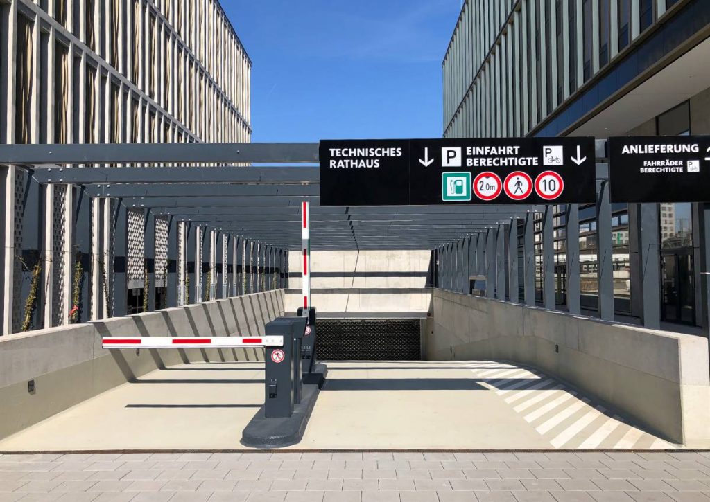 Produktions und Logistikgebäude mit technischer Infrastruktur von Elektro Bloeck Trier